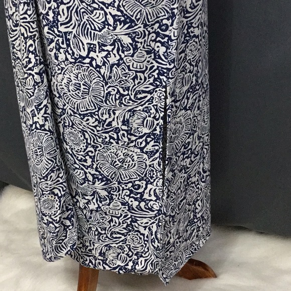 Tied skirt - Picture 2 of 5